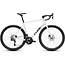 Cube Attain C:62 Carbon SLX 2027 Metallicwhite/Black · zijaanzicht