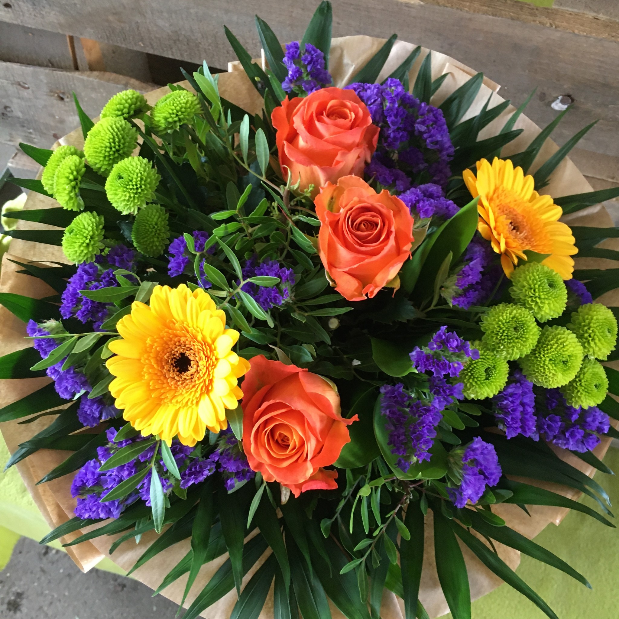 bunter Gute Laune Strauß Ostern Casa Bella Rosa der etwas andere