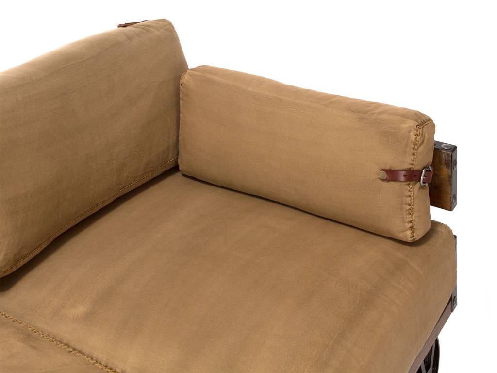 Sofa Im Industrie Design Auf Radern Massivholzmobel Bei