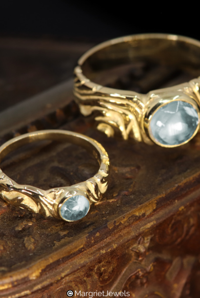 Ring OSMODON, gold with aquamarine