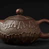 Jianshui Xishi Teekännchen (150 ml mit Gravur) Jianshui Xishi Teekännchen (150 ml mit Gravur)