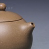 Yixing Qingduanni Xishi tea pot (180 cc, globe screen) Yixing Qingduanni Xishi tea pot (180 cc, globe screen)