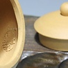 Yixing Duanni Xishi tea pot (195 cc, globe screen) Yixing Duanni Xishi tea pot (195 cc, globe screen)
