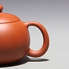 Yixing Zhuni Xishi tea pot (180 cc, globe screen) Yixing Zhuni Xishi tea pot (180 cc, globe screen)