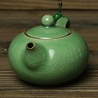 Longquan Celadon Meizi tea pot (200 cc, globe screen) Longquan Celadon Meizi tea pot (200 cc, globe screen)