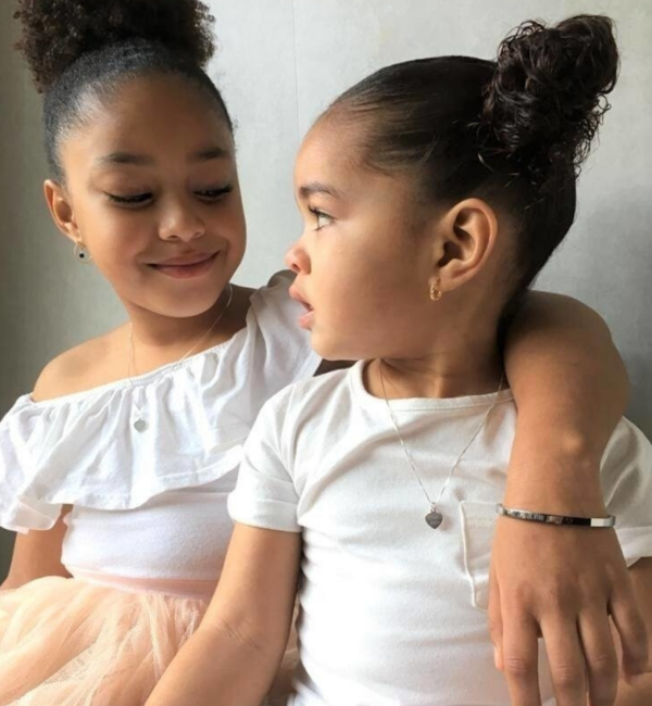 KAYA sieraden Cuff Bracelet set with text ‘Sisters Forever ?’