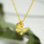 KAYA sieraden Ketting met Bijtje & Voorletter