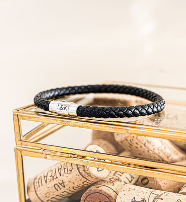 KAYA sieraden Leather Bracelet with Initials