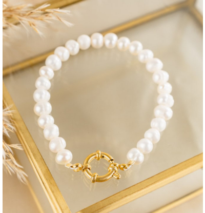 KAYA sieraden Pearl Bracelet with Large Clasp | Stainless Steel