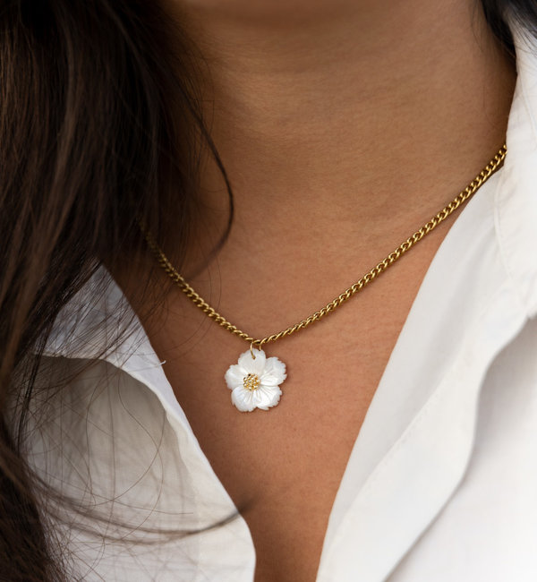 KAYA sieraden Necklace with Mother of Pearl Flower | Stainless Steel