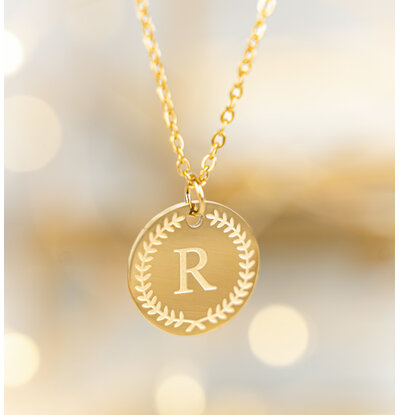 KAYA sieraden Necklace with Letter 'Olivia' | stainless steel