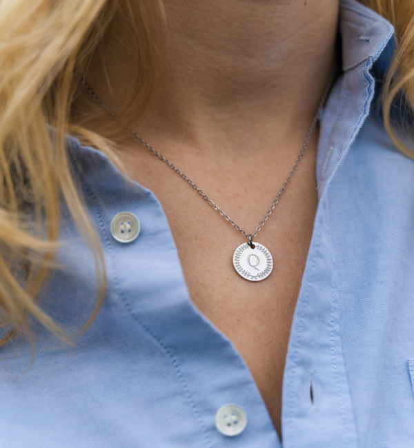 KAYA sieraden Necklace with letter Q 'Olivia' | Stainless Steel