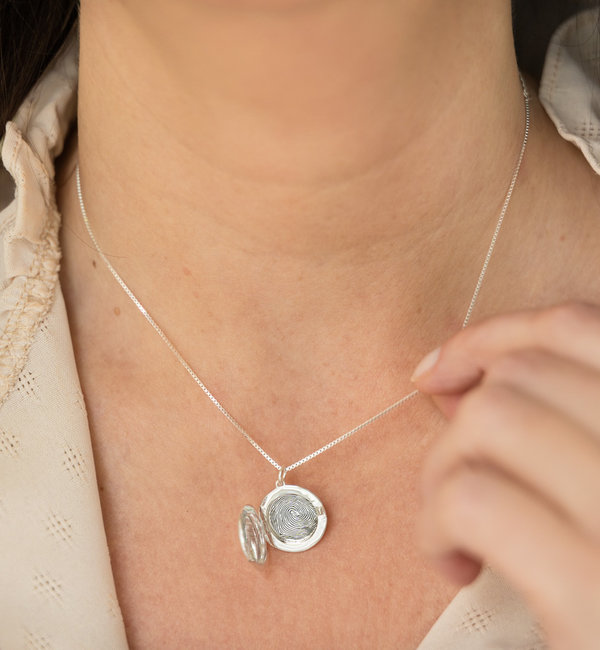 Gegraveerde sieraden Ketting Medaillon met Vingerafdruk 'Rond'