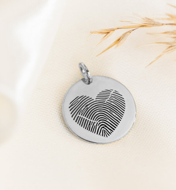 Gegraveerde sieraden Charm with Fingerprint 'Heart'