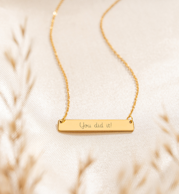 KAYA sieraden Graduation Necklace 'Classic Bar' with Engraving | Stainless Steel