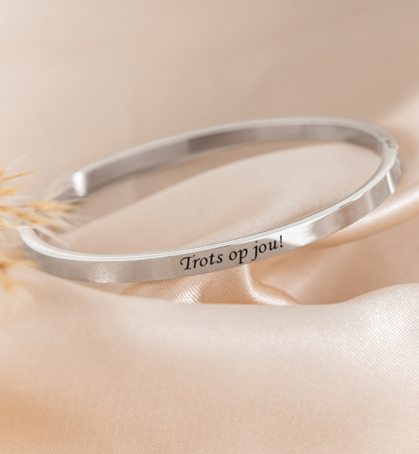 KAYA sieraden Geslaagd Bangle 'Classic' met Gravure