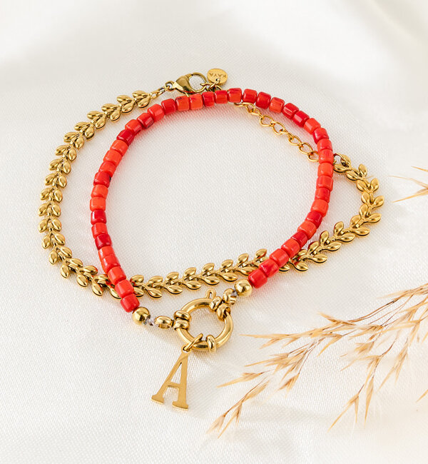 KAYA sieraden Bracelets Set Red Coral with Letter 'Nova Pérola' | Stainless Steel