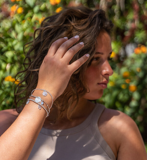 KAYA sieraden Zilveren Bedelarmband 'Bali' met 5 Bedels