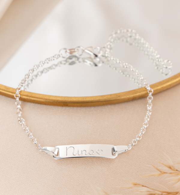 KAYA sieraden Silver graveerarmbandje 'Cute'