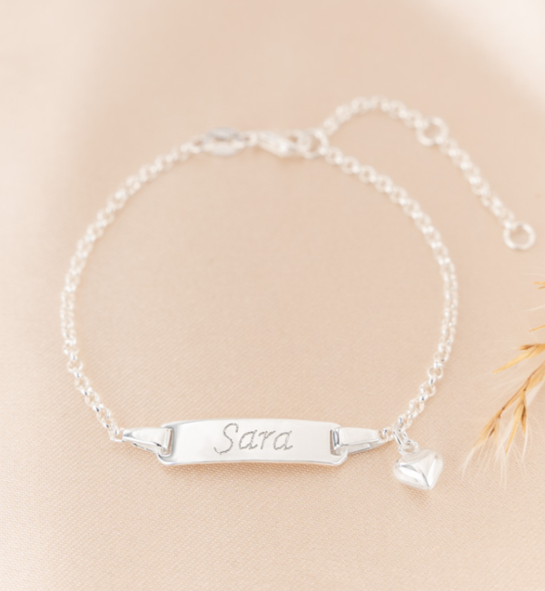 KAYA sieraden Gepersonaliseerde Armband 'Classic Bar' met Bedel