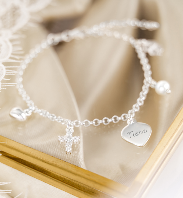 KAYA sieraden Personalized Baby Charm Bracelet 'Fine Jasseron' with Charms of Your Choice