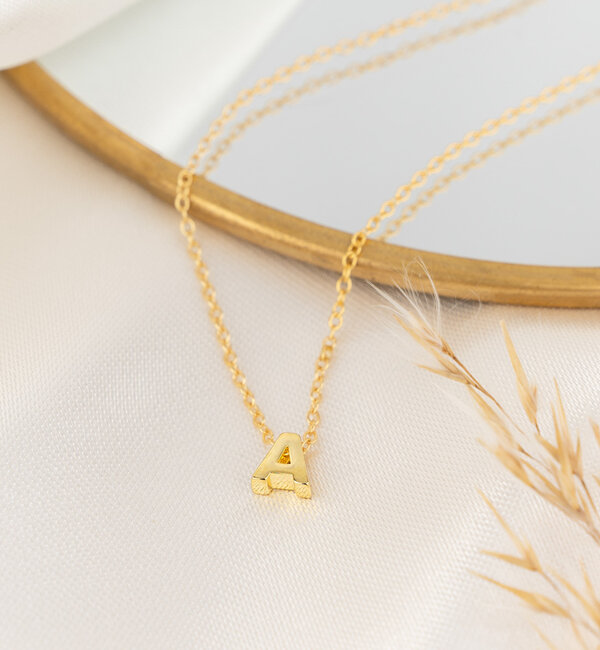 KAYA sieraden Letter necklace ‘Initial’ 1 letter