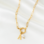 KAYA sieraden Link Necklace with Letter and Pearl 'Nova Pérola' | Stainless steel