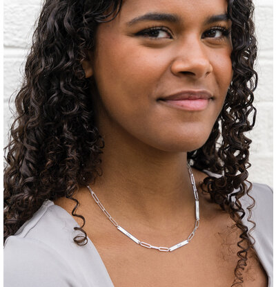 KAYA sieraden Schakelketting met 4 Namen 'Closed Forever'