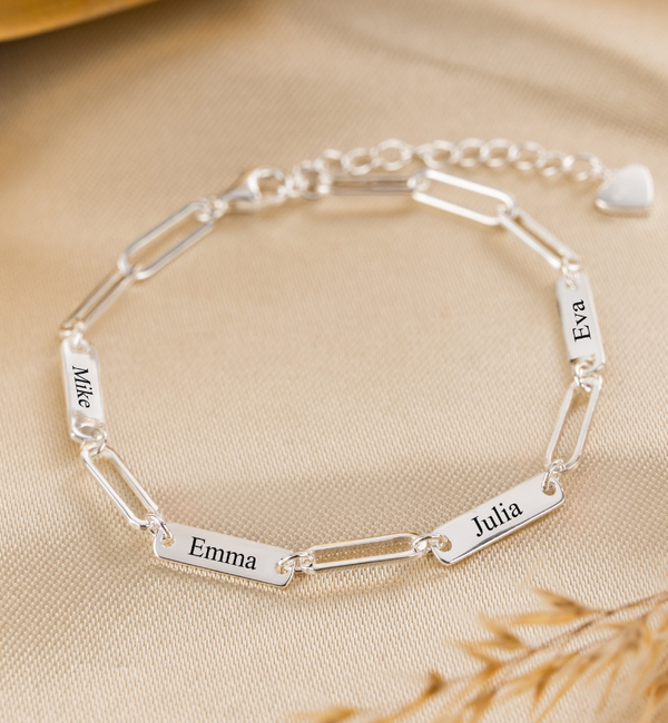 KAYA sieraden Personalized Link Bracelet with Name 'Closed Forever' | Compose yourself