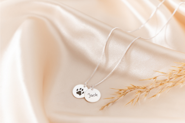 Ketting met pootafdruk hond naam zilver