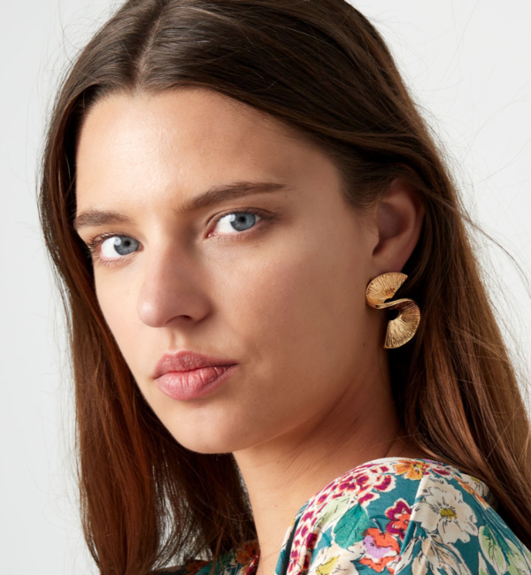 KAYA sieraden Statement Earrings 'S-Shape'| Alloy