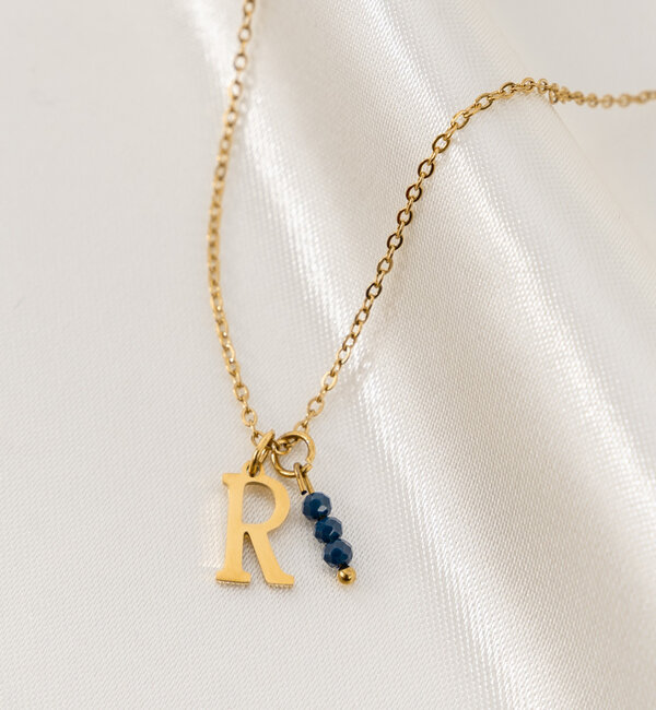 KAYA sieraden Necklace with Letter and Blue Charm 'Urban Chic' | Stainless steel