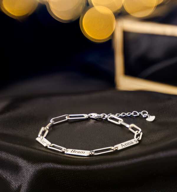 KAYA sieraden Kerst Schakelarmband met Naam 'Closed Forever'