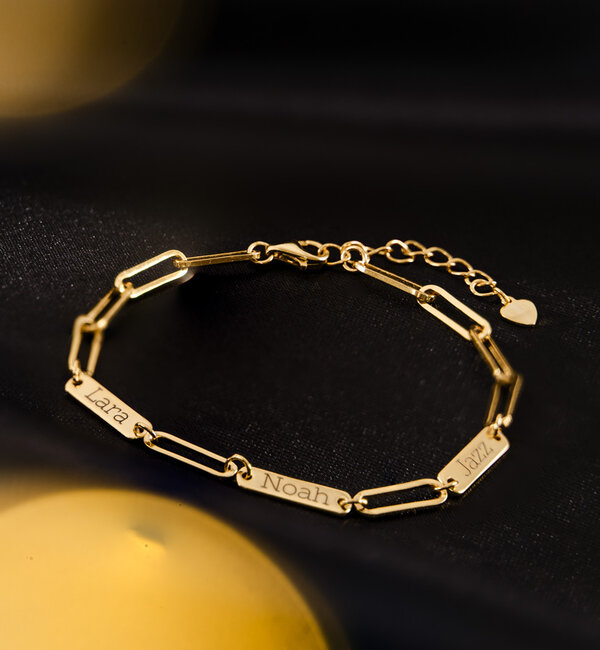 KAYA sieraden Kerst Schakelarmband met Naam 'Closed Forever'
