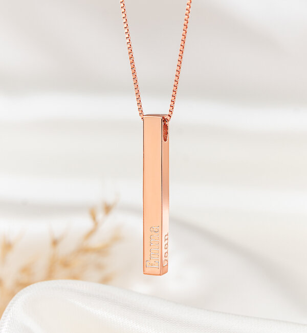 KAYA sieraden Christmas Necklace with Engraving 'Elegant Bar'