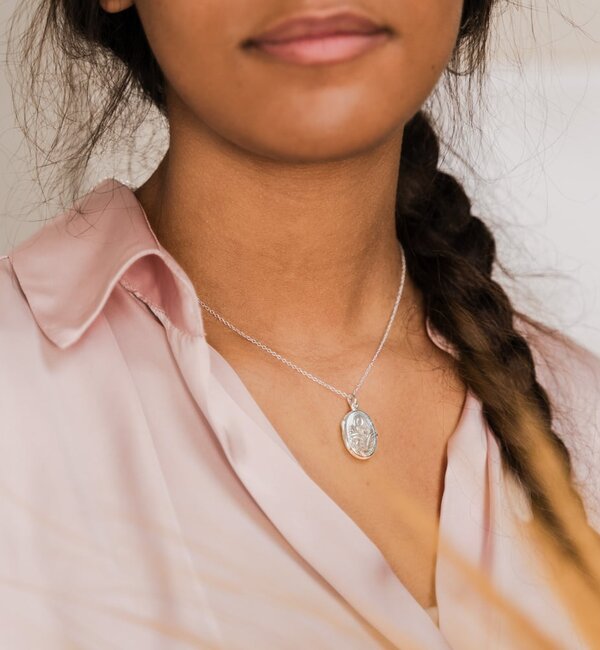 Gegraveerde sieraden Valentine's Day Necklace with Photo 'Vintage' Oval Locket