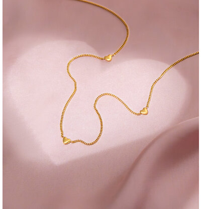 KAYA sieraden Ketting 3 kleine Hartjes