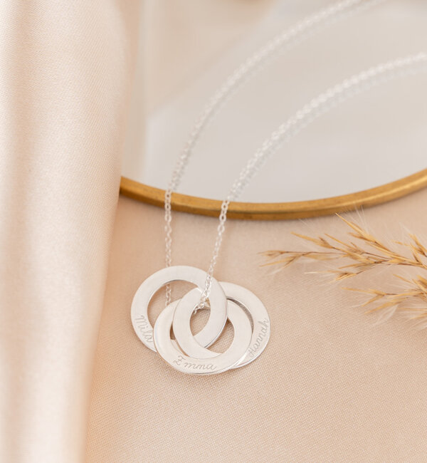 KAYA sieraden Ketting met Naam 'Intertwined'