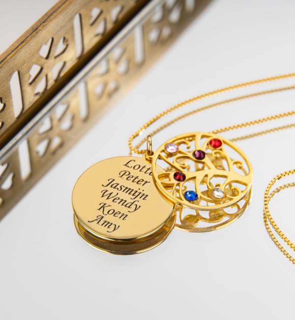 KAYA sieraden Tree of Life Necklace with Engraving
