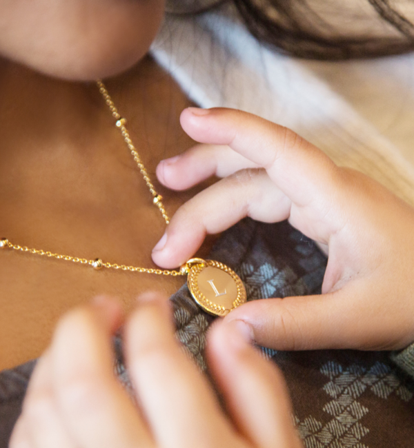 KAYA sieraden Gepersonaliseerde Ketting met Initialen 'Olivia'