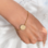 KAYA sieraden Bruids Armband 'Elegant Disc' met Gravure