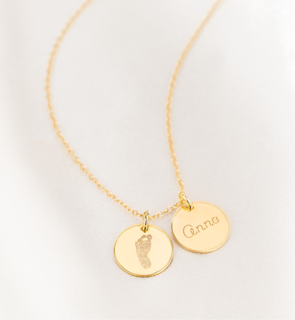 Gegraveerde sieraden Necklace with Footprint and Name Charm