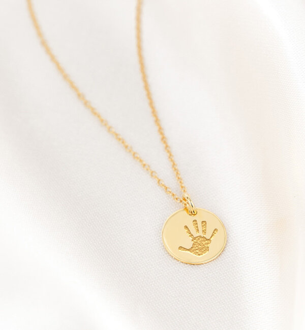 Gegraveerde sieraden Necklace with handprint