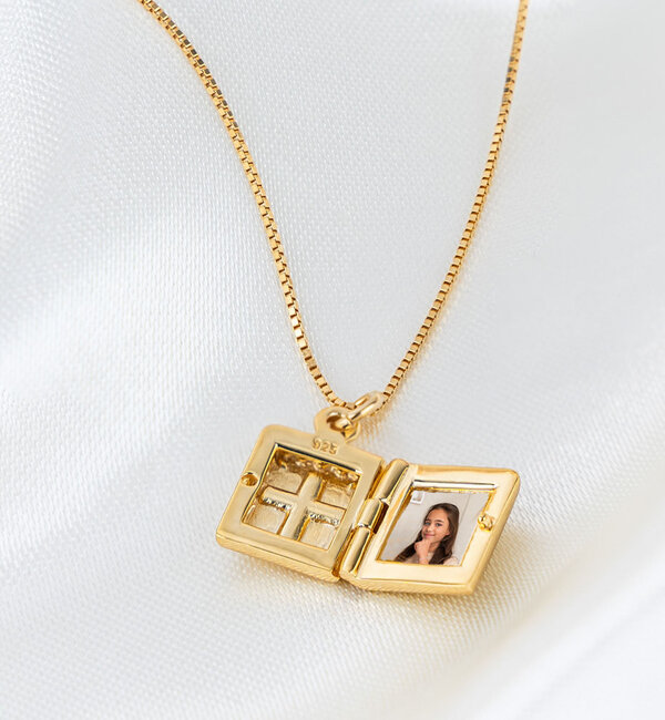 KAYA sieraden Medaillon Ketting 'Holy Bible'