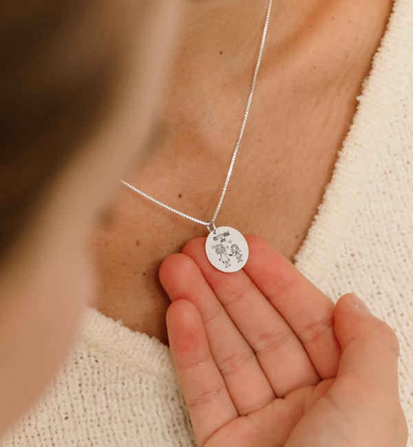 KAYA sieraden Engraved charm 'Child's drawing'