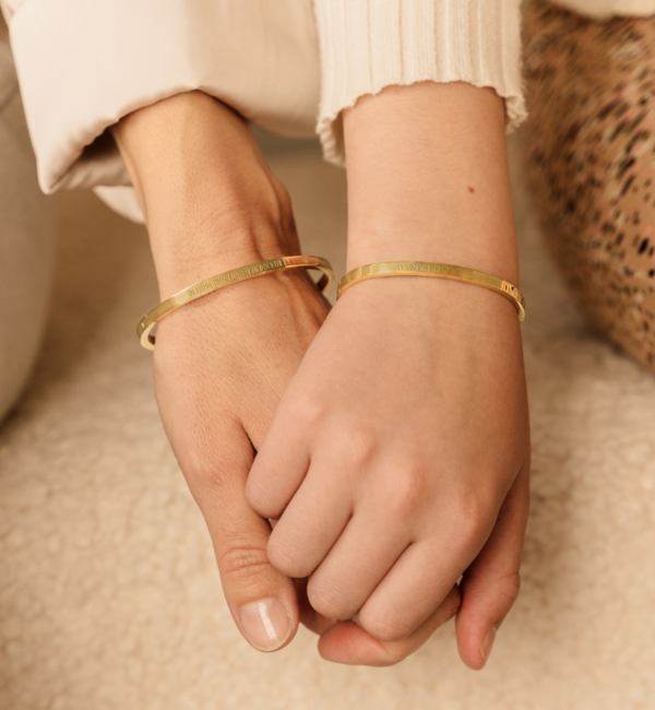 KAYA sieraden Cuff Bracelet ‘Choose your text’