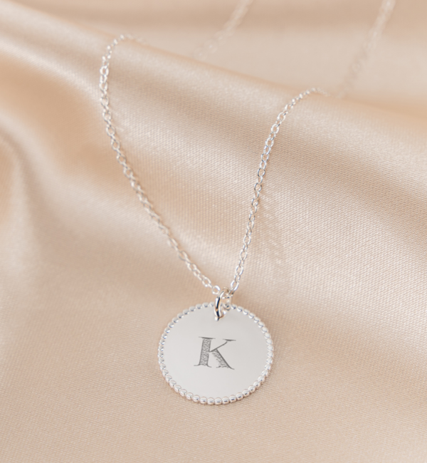 KAYA sieraden Necklace with Letter 'Beaded Disc'