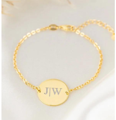 KAYA sieraden Elegant Disc Bracelet with Initials
