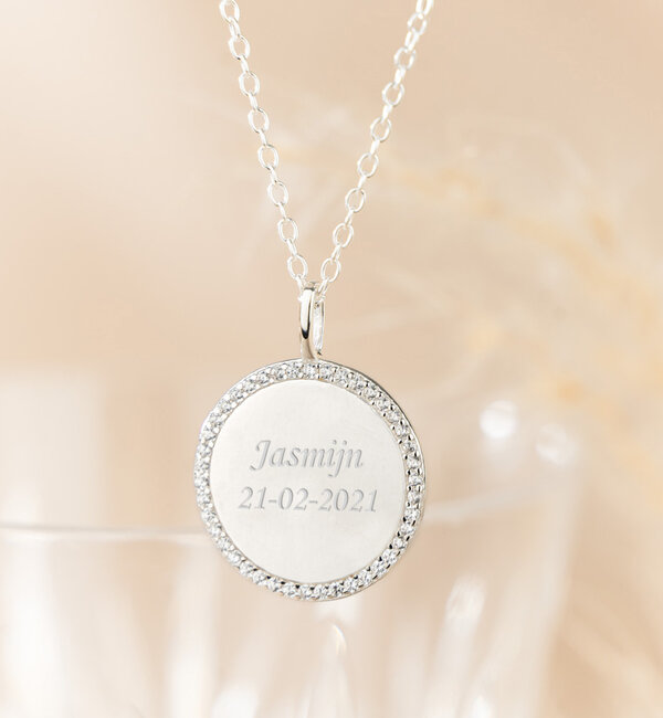 KAYA sieraden Pavé Ketting met Gravure I Zirkonia steentjes