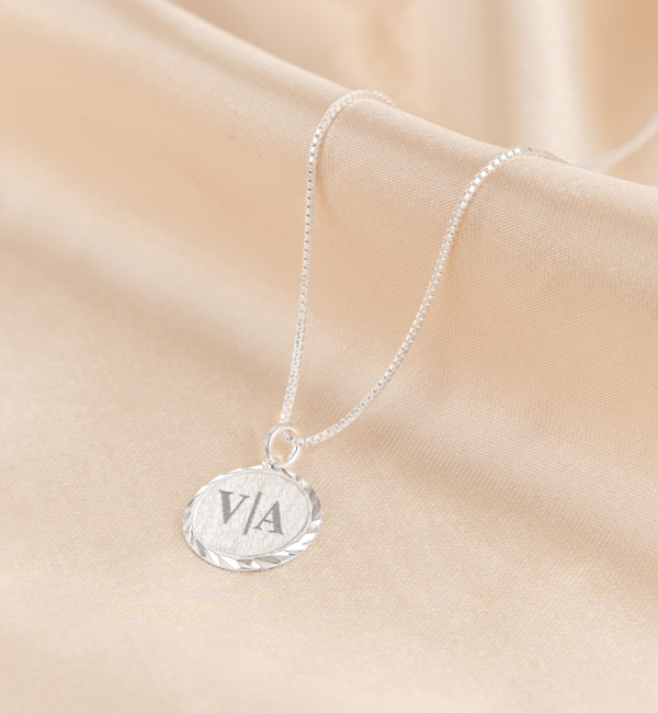 KAYA sieraden Children's Necklace Coin with Initials 'Vintage Disc'